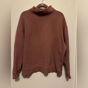 ABERCROMBIE & FITCH SWEATSHIRT